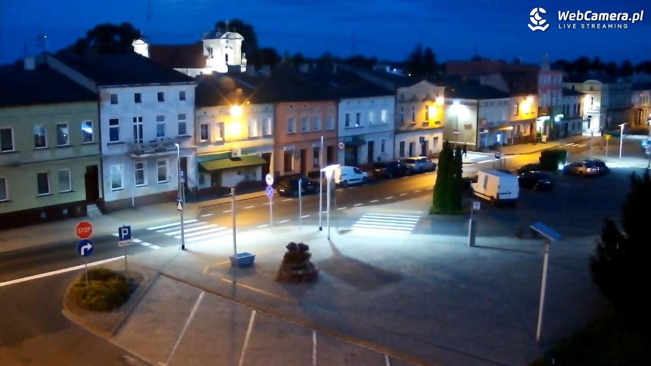 RAKONIEWICE - widok na Plac Powstańców Wielkopolskich - 27 lipiec 2026, 21:38