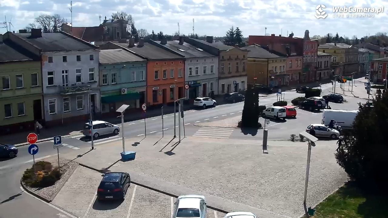 RAKONIEWICE - widok na Plac Powstańców Wielkopolskich - 06 kwiecień 2026, 12:53