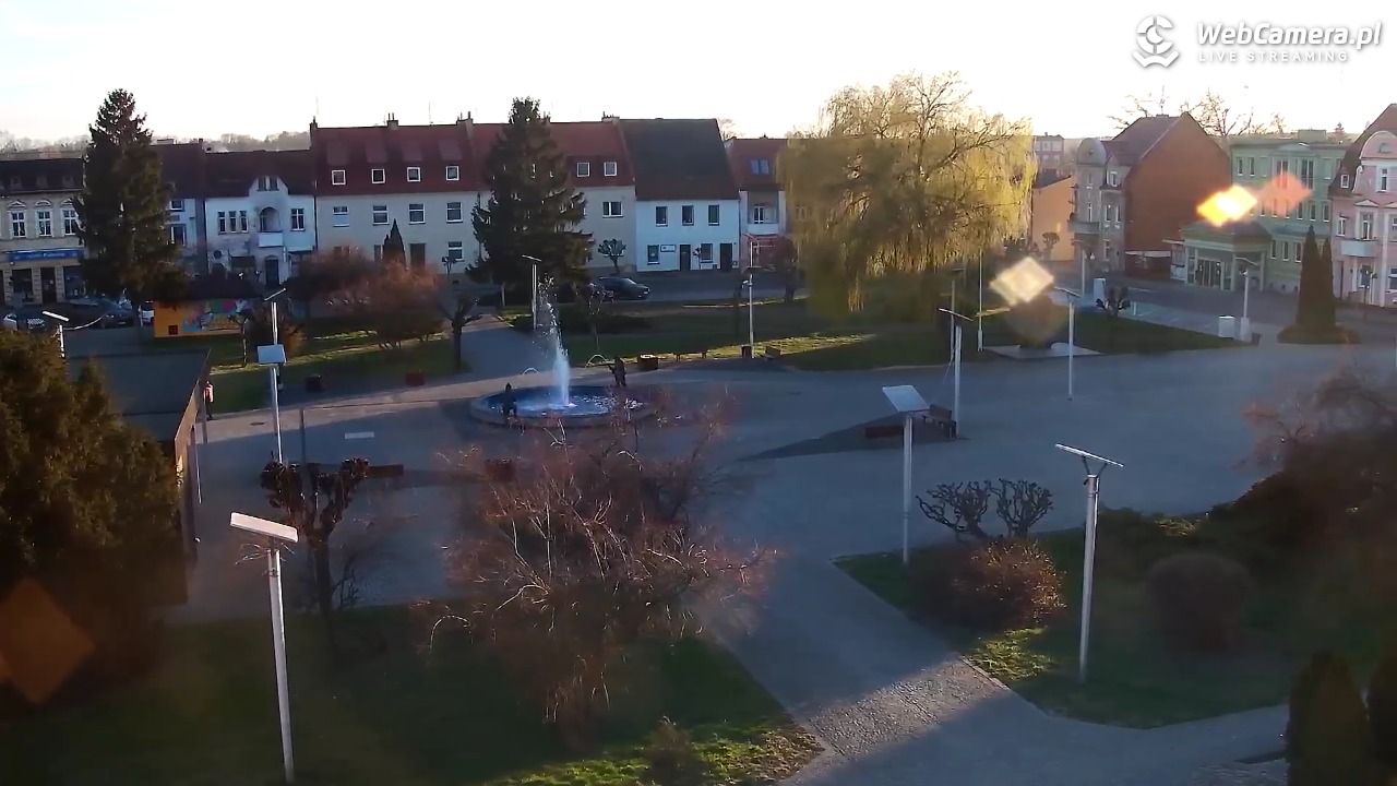 RAKONIEWICE - widok na Plac Powstańców Wielkopolskich - 01 kwiecień 2026, 18:37