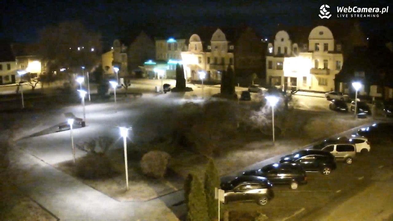RAKONIEWICE - widok na Plac Powstańców Wielkopolskich - 25 luty 2026, 00:54