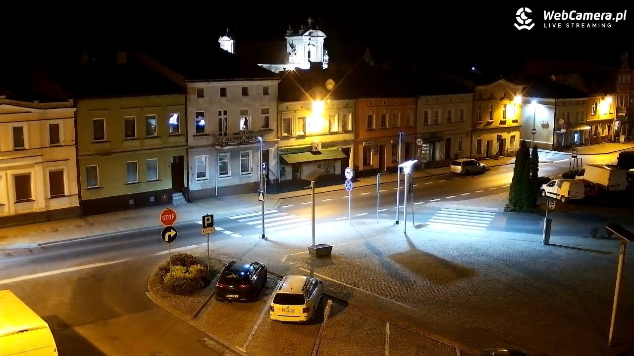 RAKONIEWICE - widok na Plac Powstańców Wielkopolskich - 17 maj 2026, 01:01