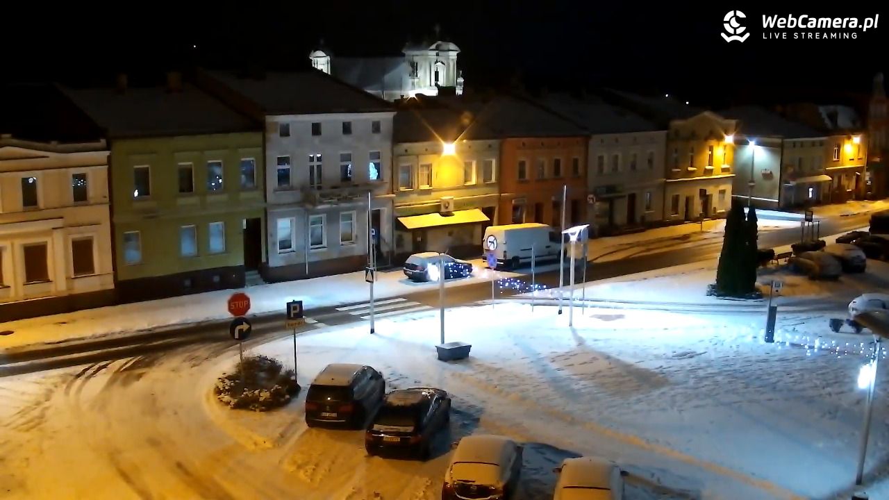 RAKONIEWICE - widok na Plac Powstańców Wielkopolskich - 04 styczeń 2026, 23:05