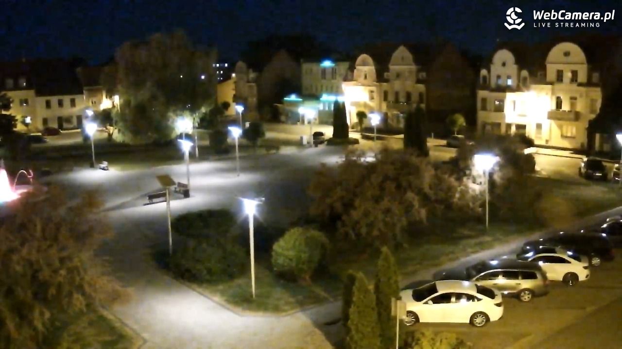 RAKONIEWICE - widok na Plac Powstańców Wielkopolskich - 27 maj 2026, 22:56