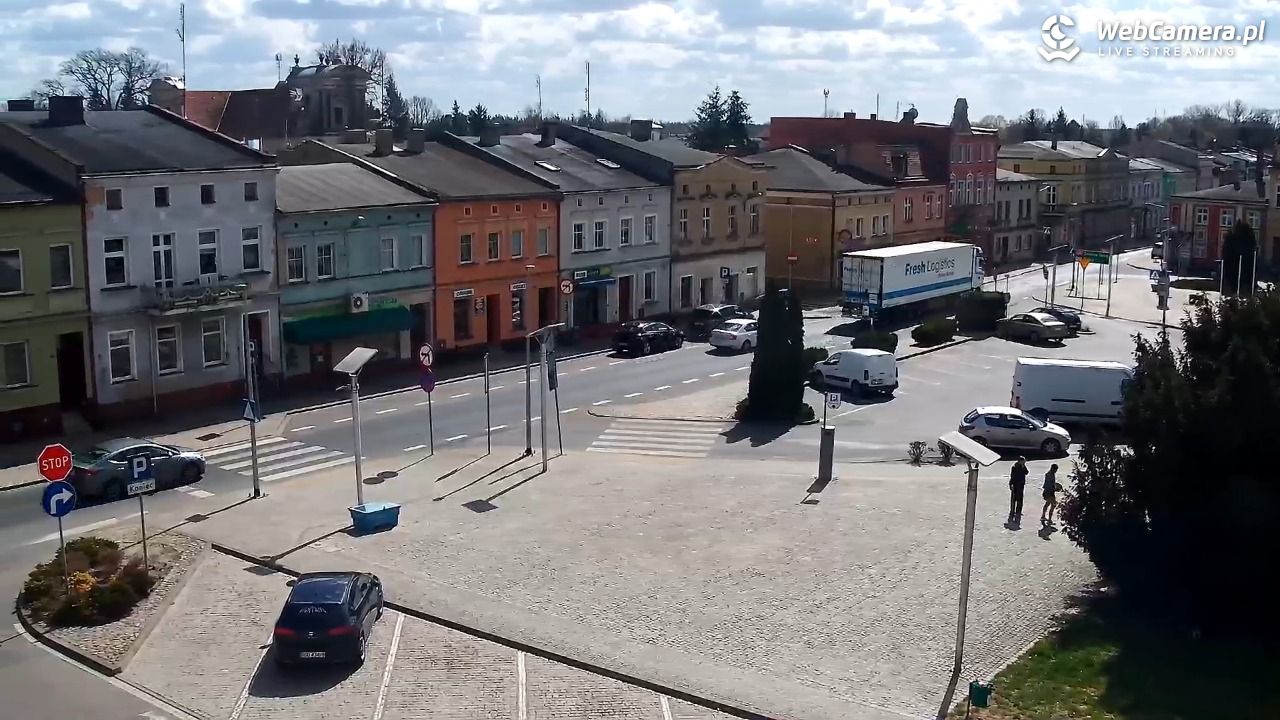 RAKONIEWICE - widok na Plac Powstańców Wielkopolskich - 06 kwiecień 2026, 13:30