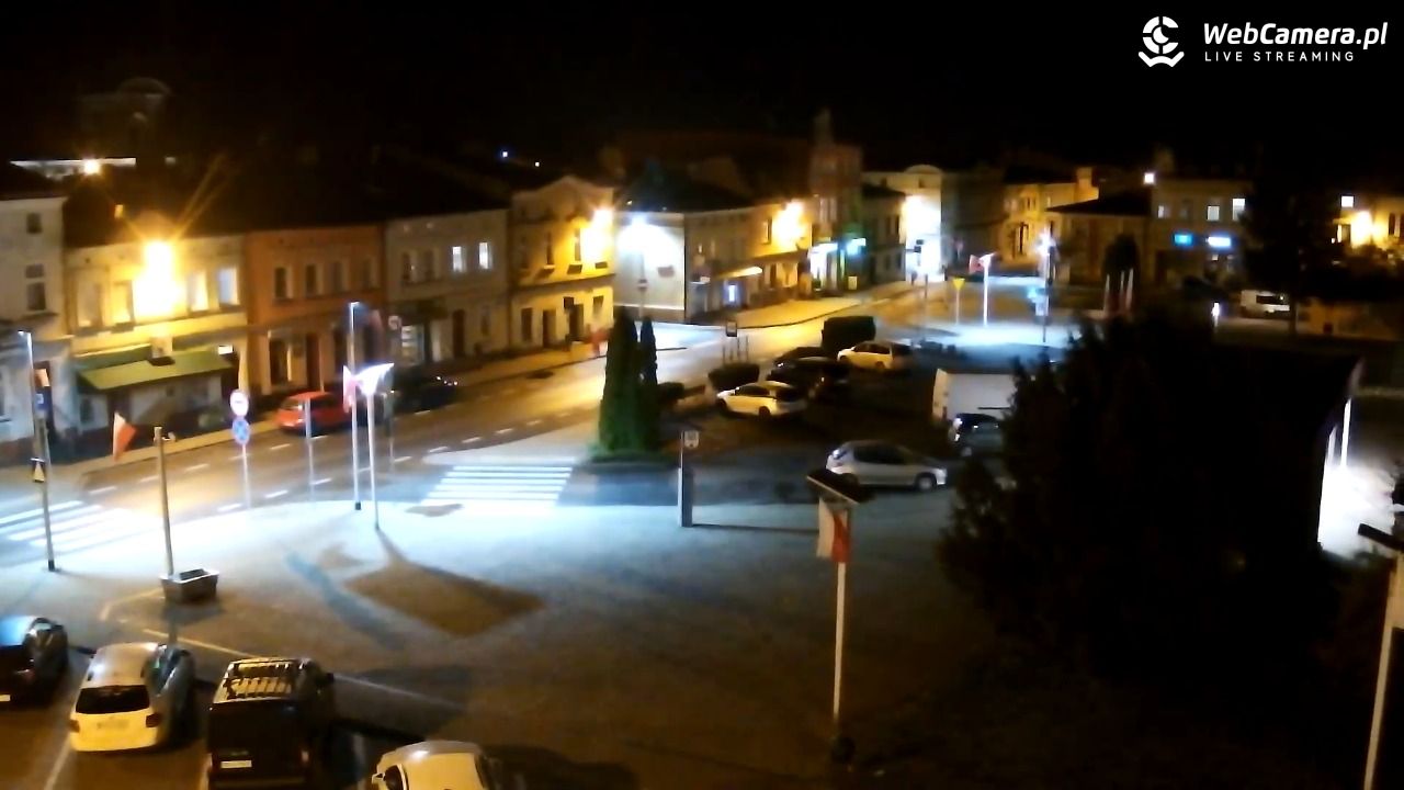 RAKONIEWICE - widok na Plac Powstańców Wielkopolskich - 12 listopad 2025, 21:37