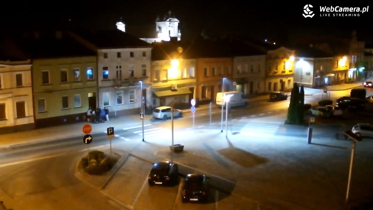 RAKONIEWICE - widok na Plac Powstańców Wielkopolskich - 17 kwiecień 2026, 21:43