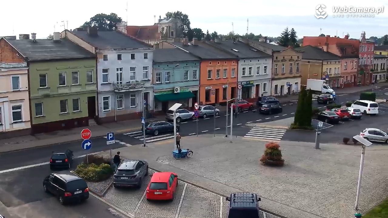 RAKONIEWICE - widok na Plac Powstańców Wielkopolskich - 13 wresień 2025, 08:43