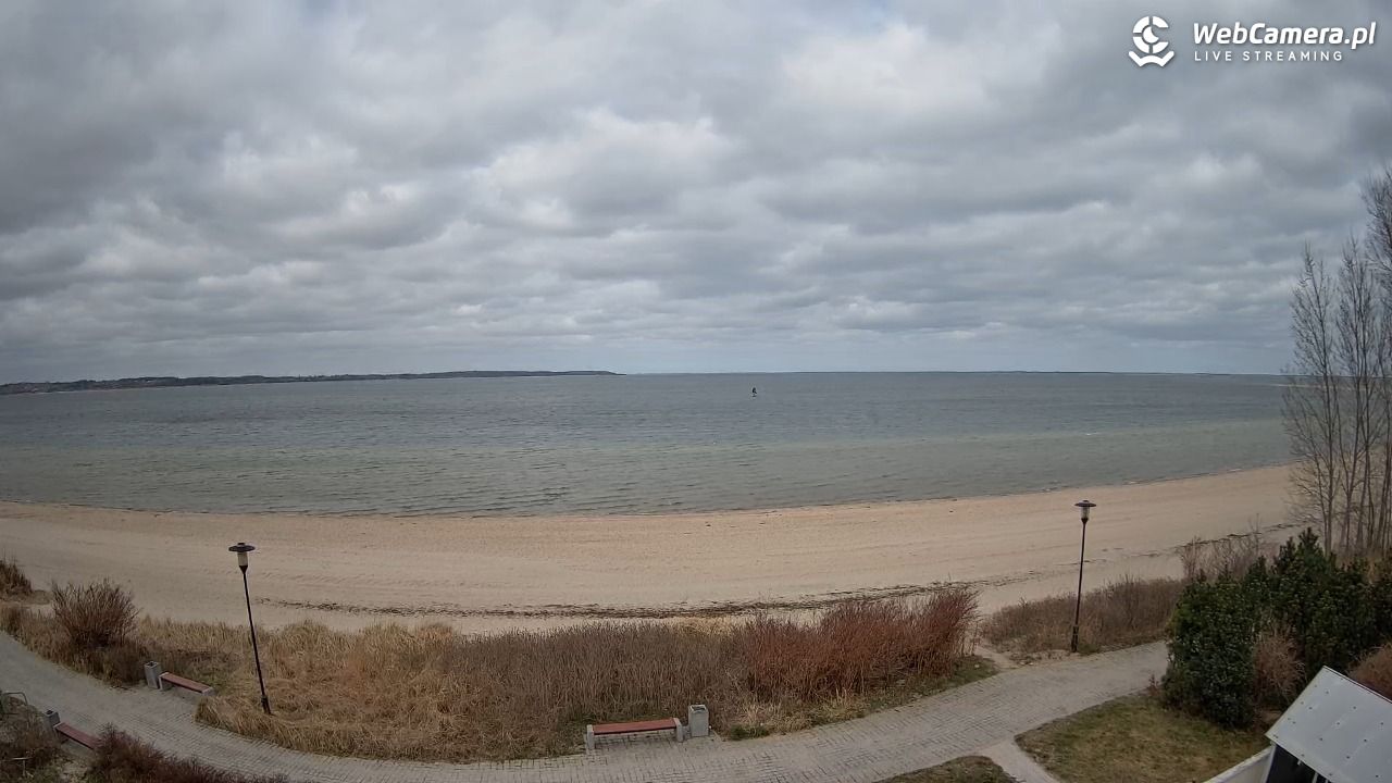 REWA - widok na zatokę Pucką - 26 marzec 2026, 13:03