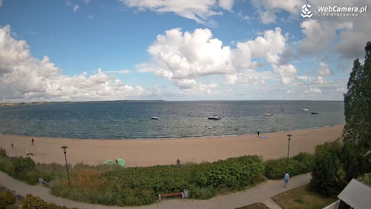 REWA - widok na zatokę Pucką - 18 sierpień 2026, 10:12