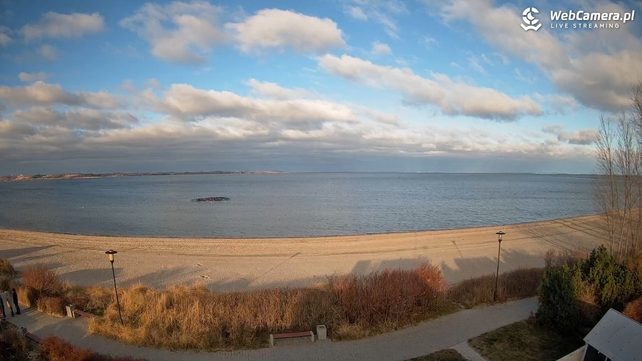 REWA - widok na zatokę Pucką - 24 grudzień 2025, 11:52