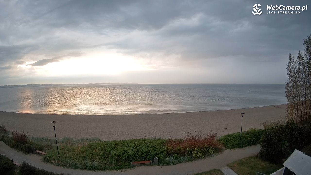 REWA - widok na zatokę Pucką - 11 maj 2026, 19:48
