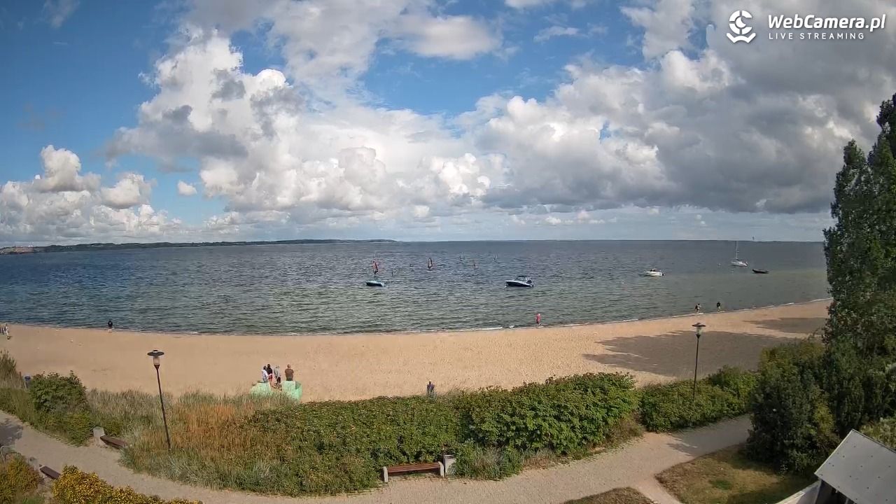 REWA - widok na zatokę Pucką - 18 sierpień 2026, 09:50