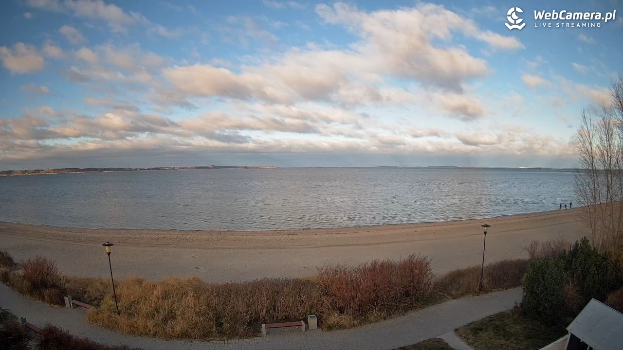 REWA - widok na zatokę Pucką - 24 grudzień 2025, 12:41
