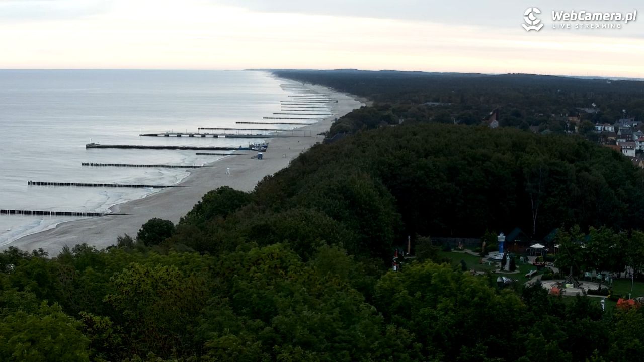 NIECHORZE - panoramiczny widok na plażę - 15 wresień 2025, 07:07
