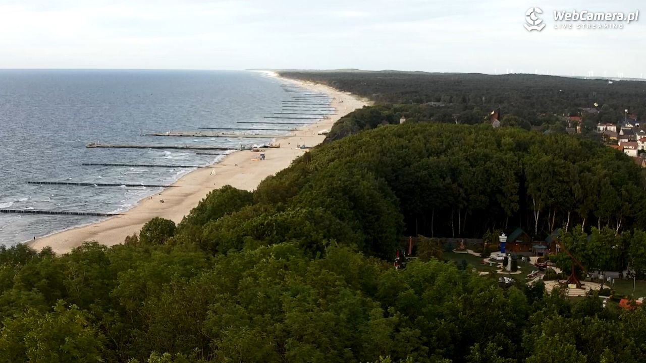 NIECHORZE - panoramiczny widok na plażę - 22 czerwiec 2026, 19:54