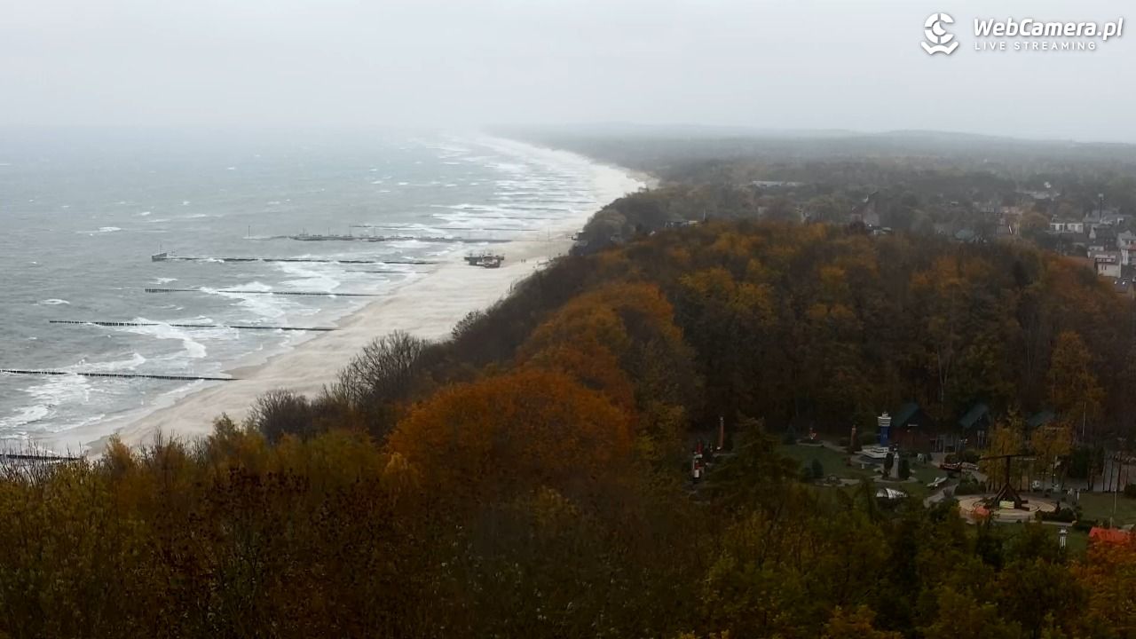 NIECHORZE - panoramiczny widok na plażę - 30 październik 2025, 13:37