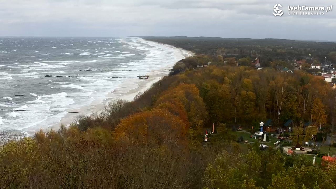 NIECHORZE - panoramiczny widok na plażę - 30 październik 2025, 16:00