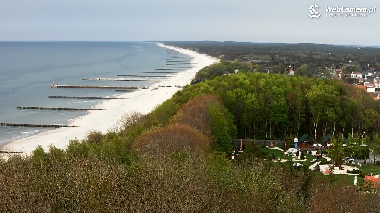 NIECHORZE - panoramiczny widok na plażę - 10 maj 2026, 20:06
