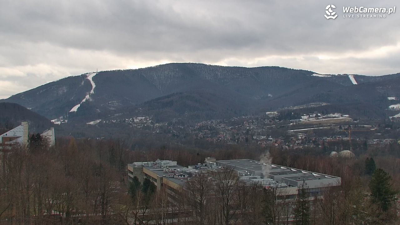 USTROŃ - widok z Uzdrowiska Ustroń NOWOŚĆ - 27 styczeń 2026, 12:18