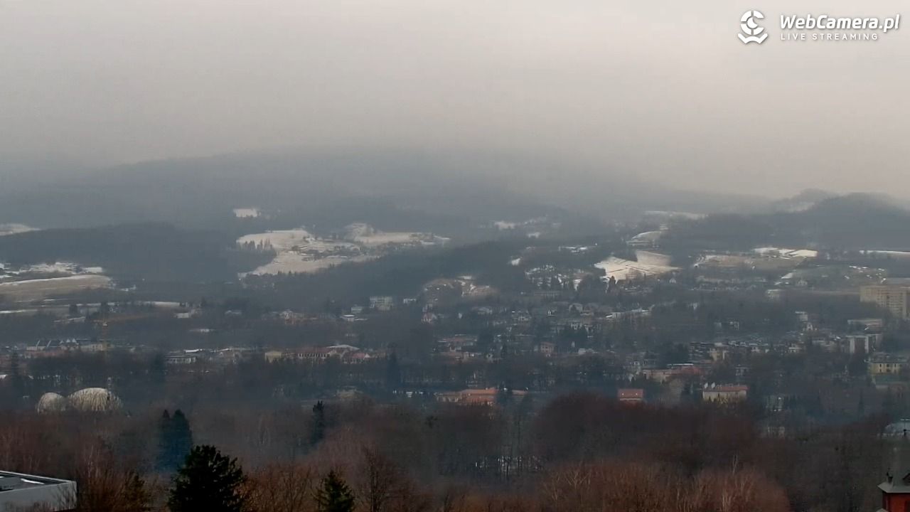 USTROŃ - widok z Uzdrowiska Ustroń NOWOŚĆ - 31 styczeń 2026, 13:18