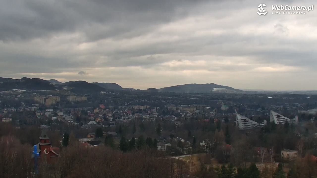 USTROŃ - widok z Uzdrowiska Ustroń NOWOŚĆ - 27 styczeń 2026, 12:18