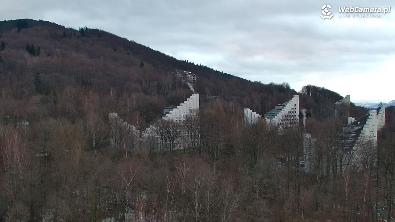 USTROŃ - widok z Uzdrowiska Ustroń NOWOŚĆ - 27 styczeń 2026, 07:44