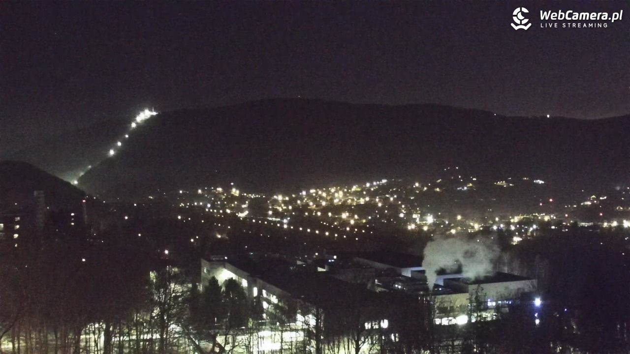 USTROŃ - widok z Uzdrowiska Ustroń NOWOŚĆ - 14 grudzień 2025, 17:08