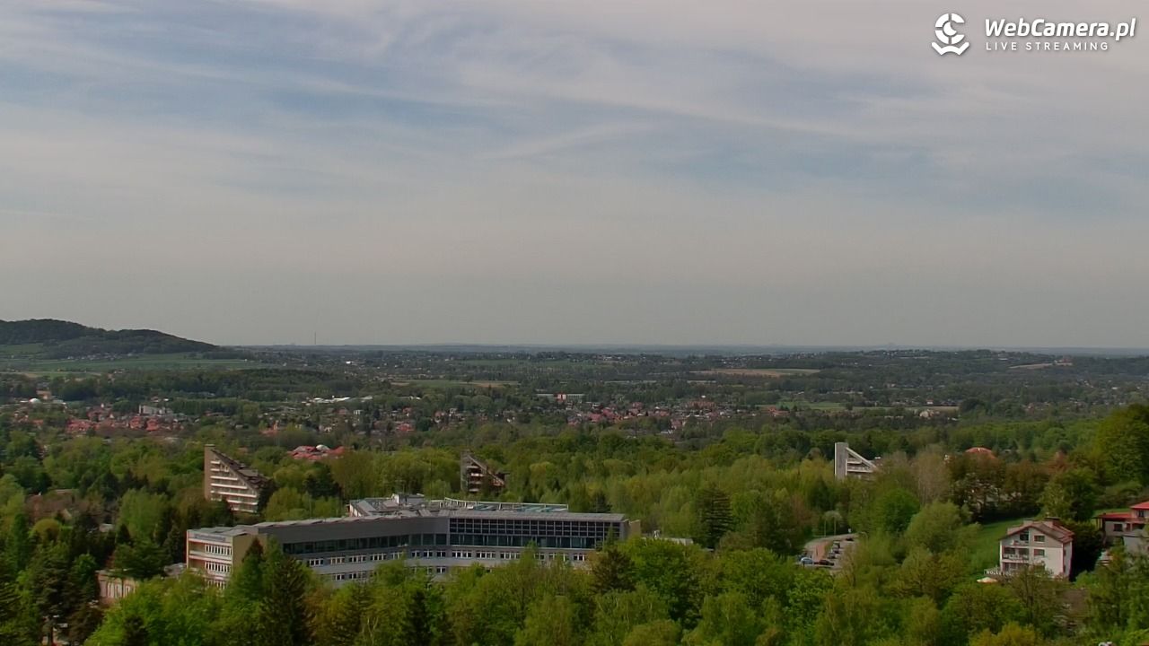 USTROŃ - widok z Uzdrowiska Ustroń NOWOŚĆ - 04 maj 2026, 14:39