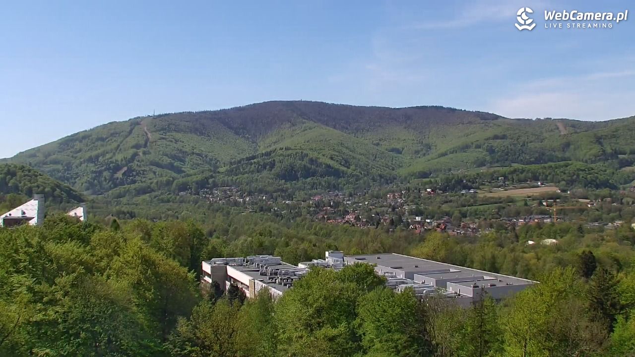USTROŃ - widok z Uzdrowiska Ustroń NOWOŚĆ - 04 maj 2026, 10:26
