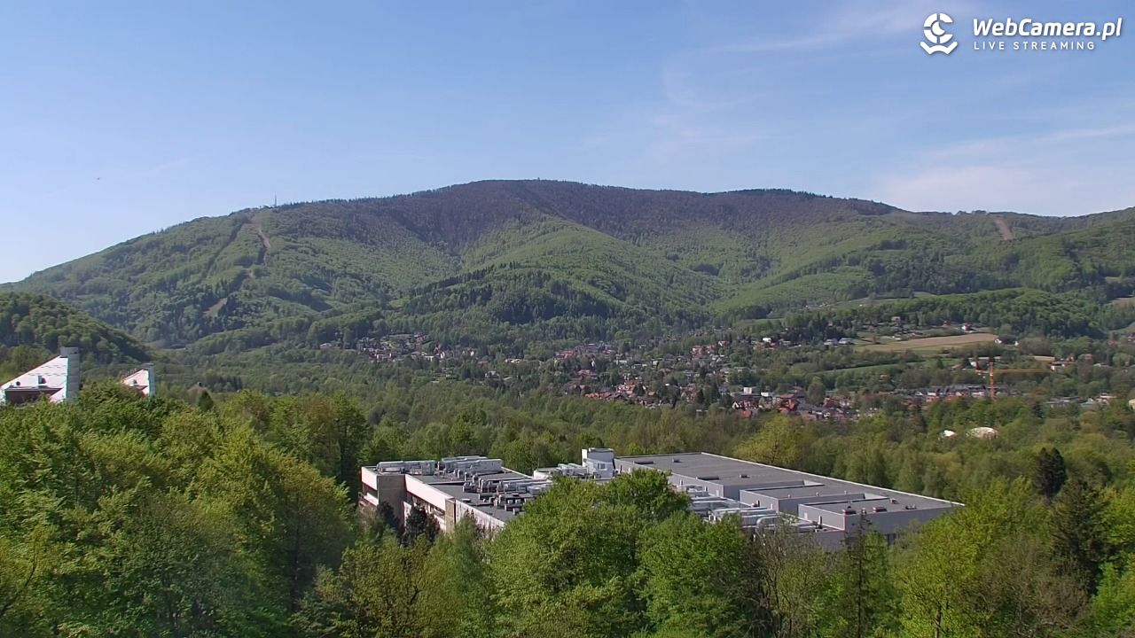 USTROŃ - widok z Uzdrowiska Ustroń NOWOŚĆ - 04 maj 2026, 10:27