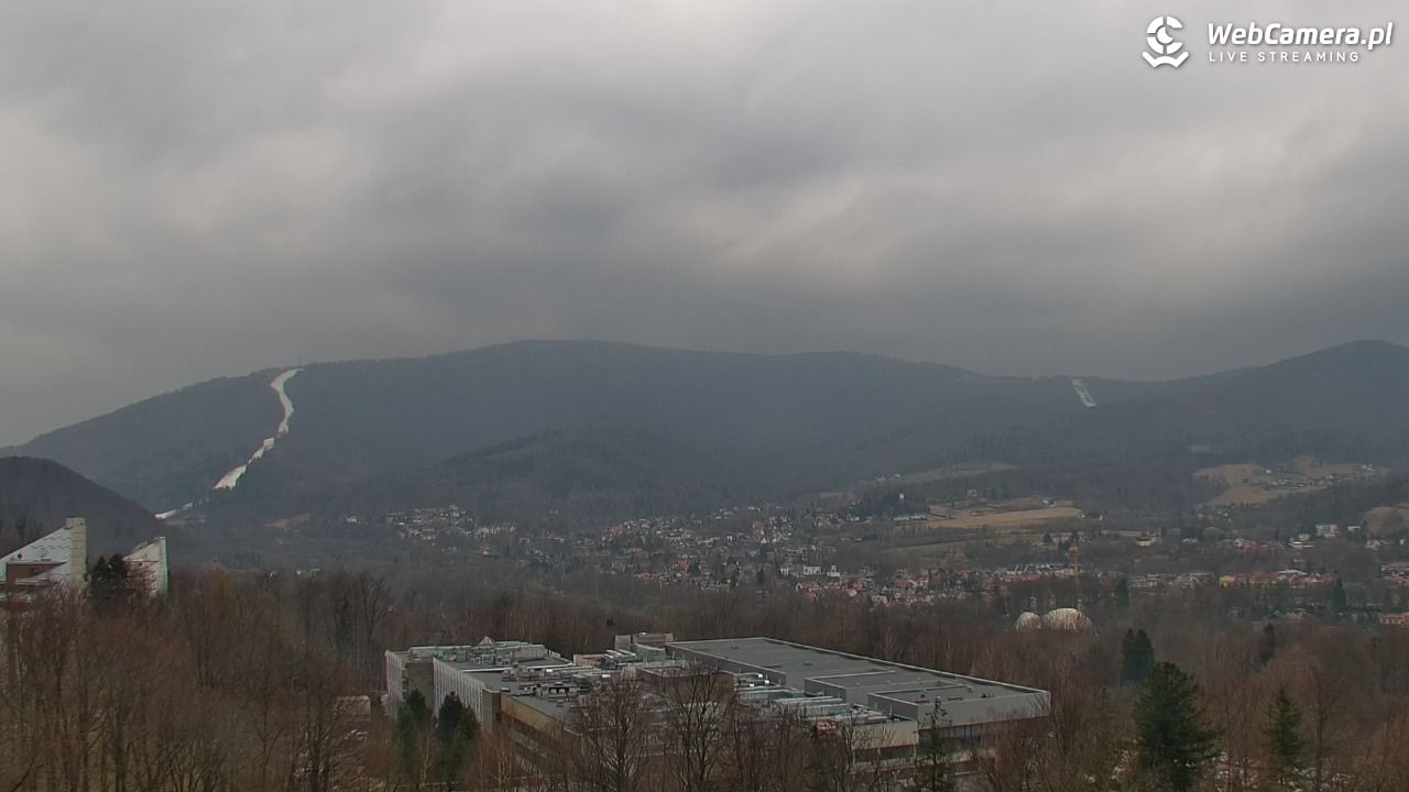 USTROŃ - widok z Uzdrowiska Ustroń NOWOŚĆ - 16 marzec 2026, 12:24