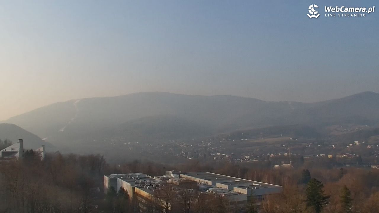 USTROŃ - widok z Uzdrowiska Ustroń NOWOŚĆ - 20 marzec 2026, 07:56