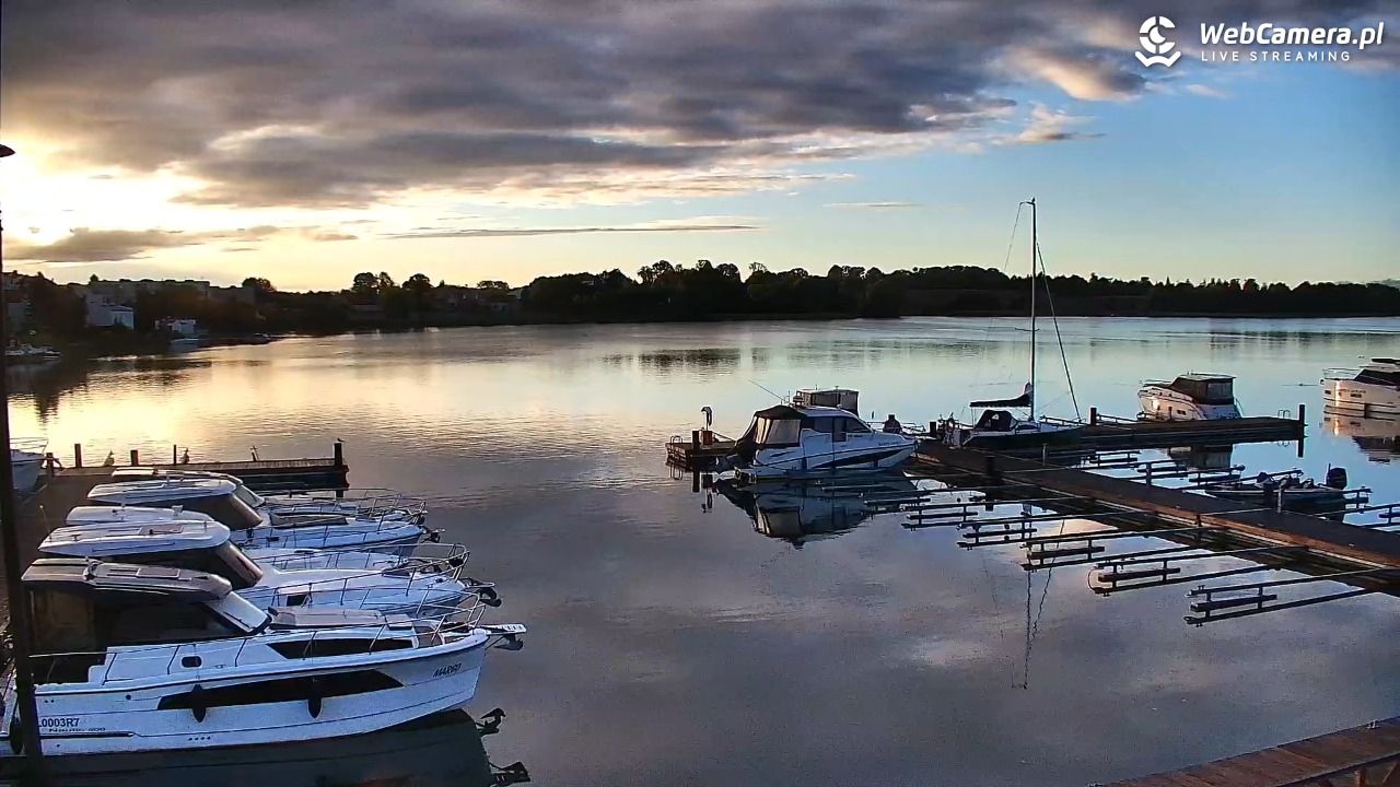 RYN - widok na Marinę - 22 wresień 2026, 06:59