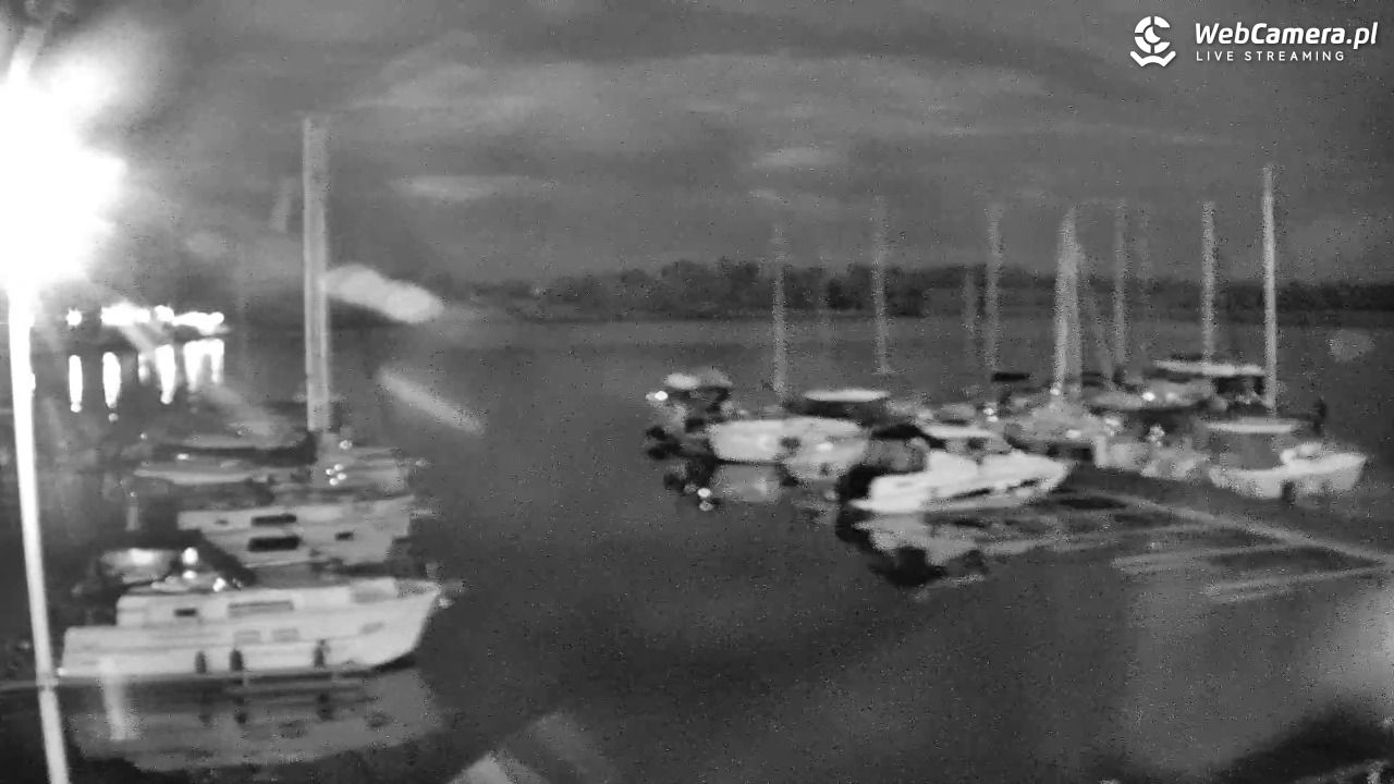 RYN - widok na Marinę - 06 sierpień 2026, 21:19