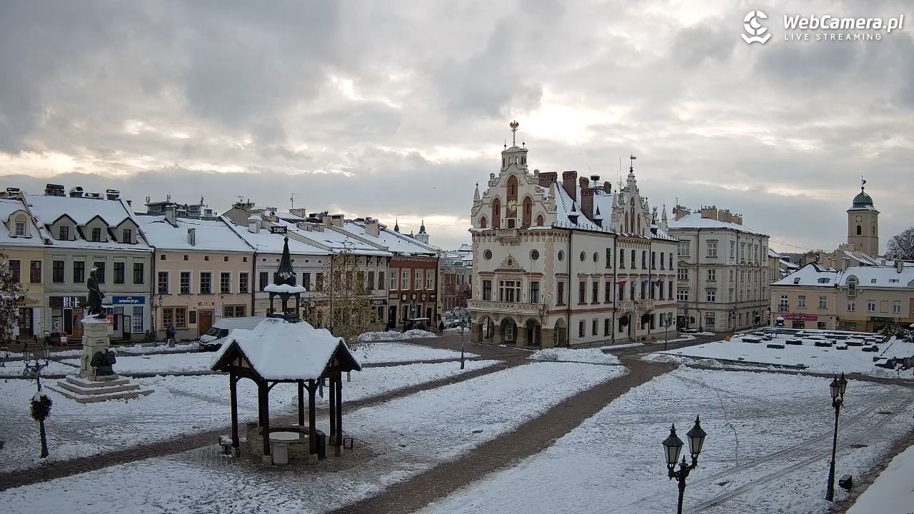 Rzeszów - Stary Rynek i Ratusz - 24 listopad 2025, 14:31
