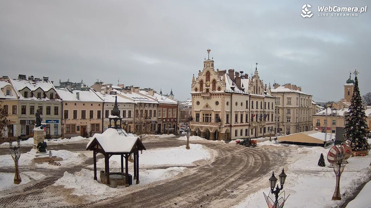 Rzeszów - Stary Rynek i Ratusz - 15 styczeń 2026, 07:57