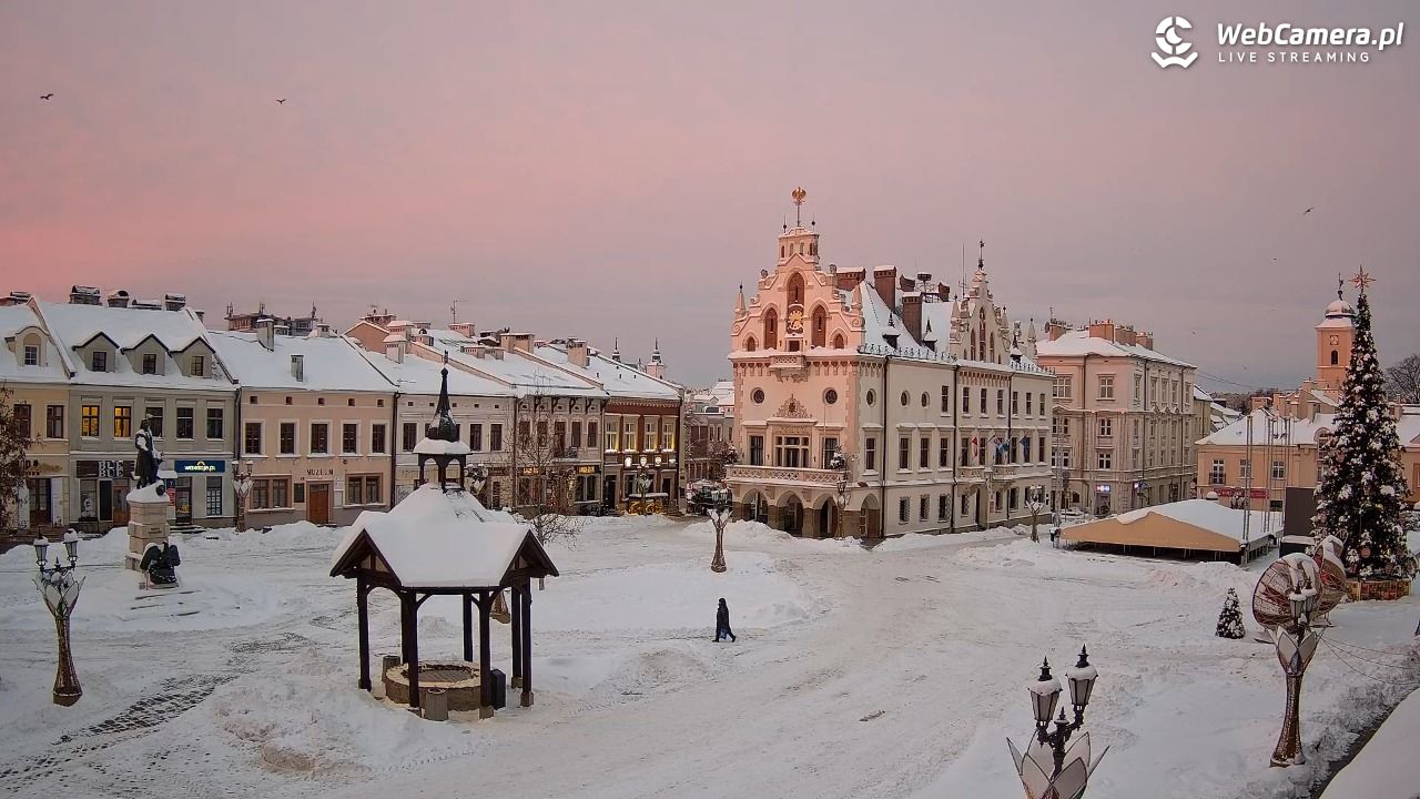 Rzeszów - Stary Rynek i Ratusz - 13 styczeń 2026, 07:19