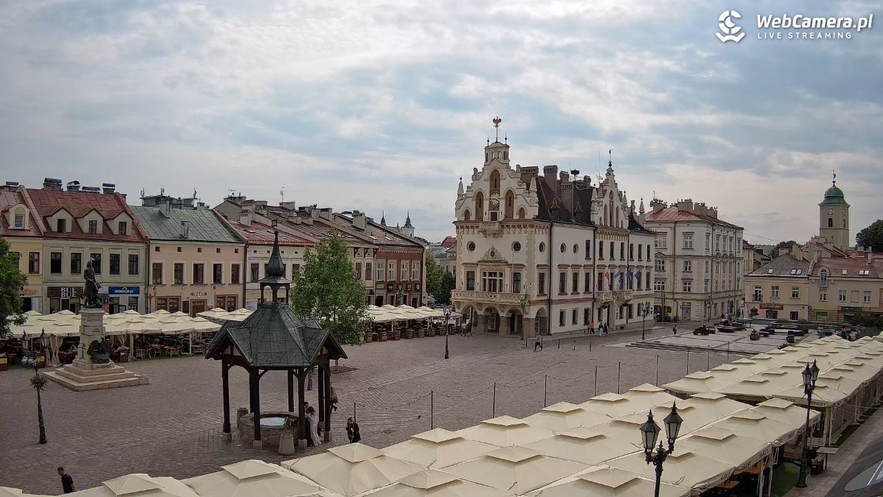 Rzeszów - Stary Rynek i Ratusz - 10 czerwiec 2026, 15:45