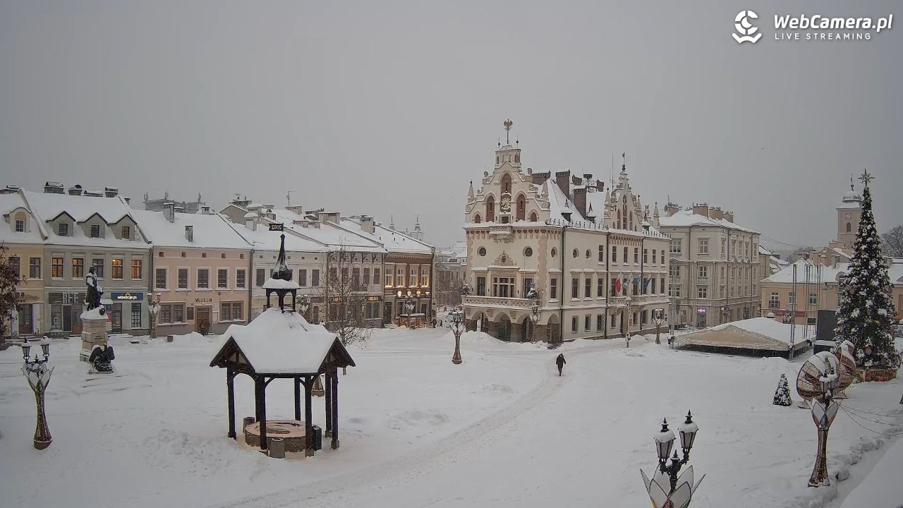 Rzeszów - Stary Rynek i Ratusz - 12 styczeń 2026, 07:27