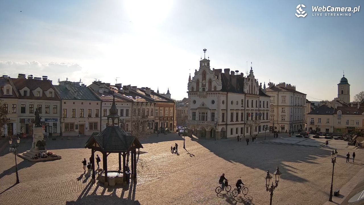 Rzeszów - Stary Rynek i Ratusz - 04 marzec 2026, 14:35