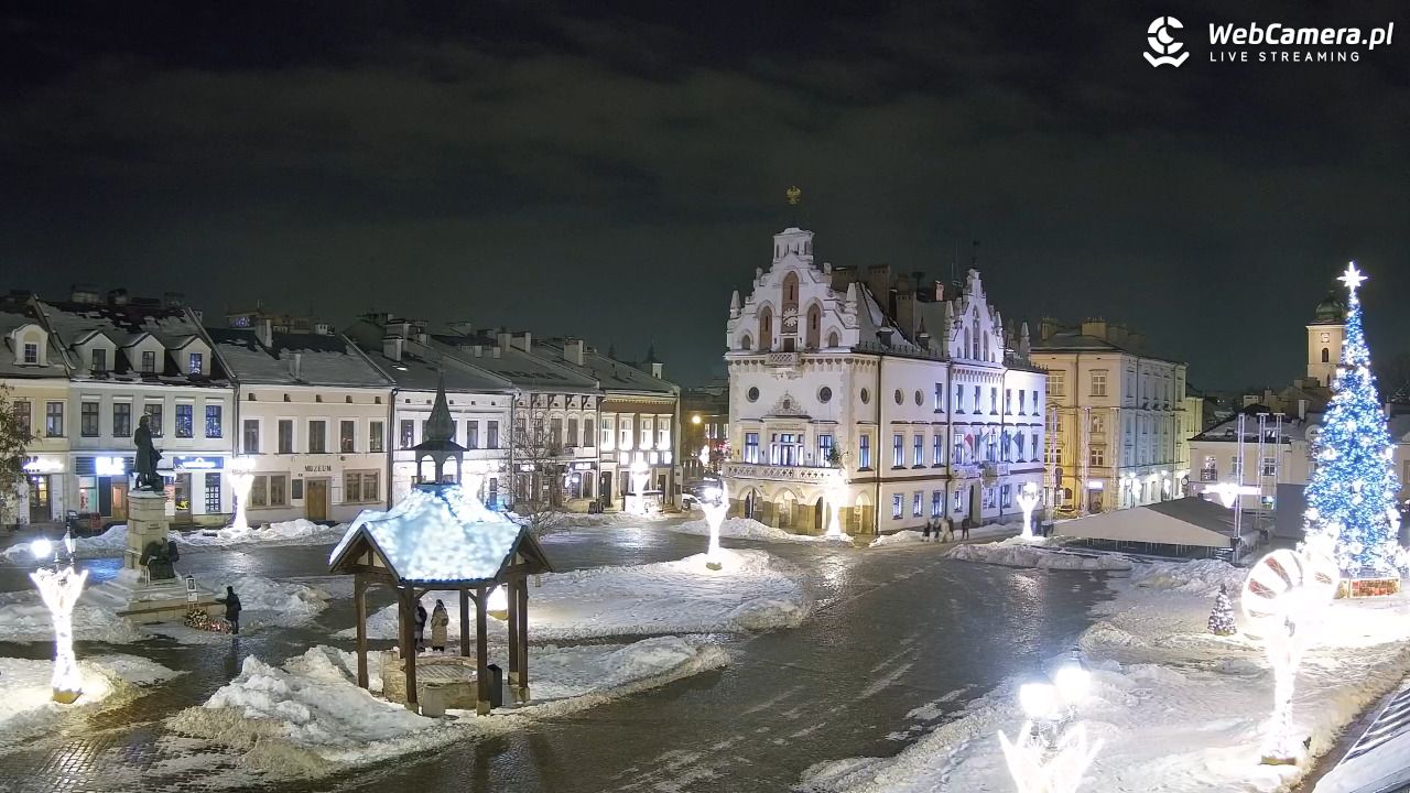 Rzeszów - Stary Rynek i Ratusz - 15 styczeń 2026, 20:15