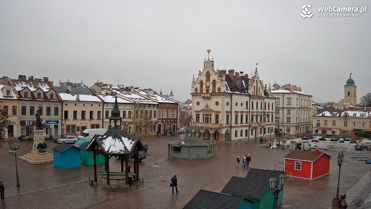 Rzeszów - Stary Rynek i Ratusz - 26 listopad 2025, 11:11