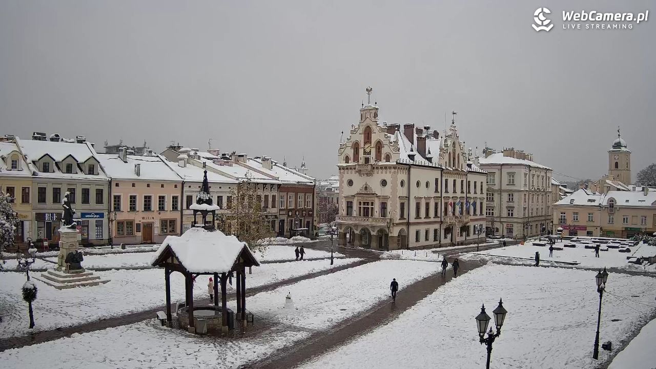 Rzeszów - Stary Rynek i Ratusz - 23 listopad 2025, 13:39
