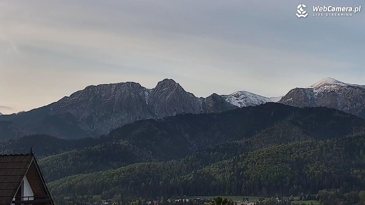 Kościelisko - widok panoramiczny na Tatry NOWOŚĆ - 14 maj 2025, 05:56
