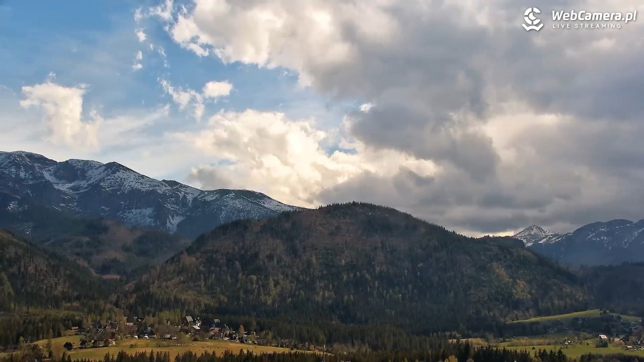 Kościelisko - widok panoramiczny na Tatry NOWOŚĆ - 06 maj 2026, 15:42