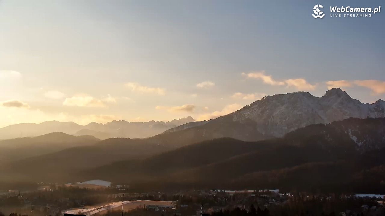 Kościelisko - widok panoramiczny na Tatry NOWOŚĆ - 22 marzec 2026, 06:30