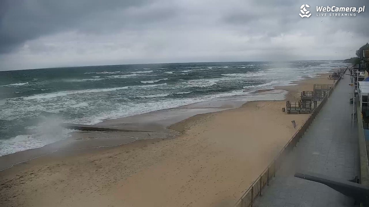 SARBINOWO - widok na plażę - 16 maj 2025, 12:36