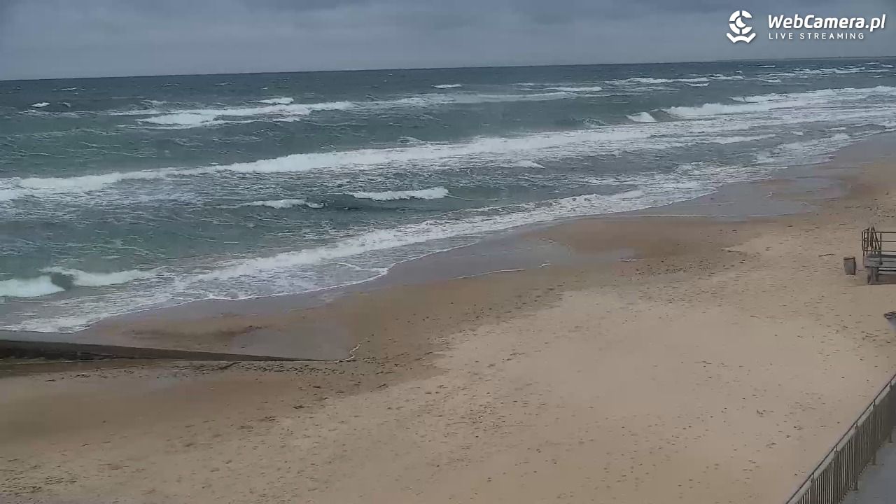 SARBINOWO - widok na plażę - 16 maj 2025, 11:52