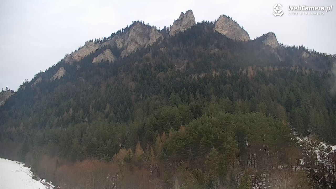 Schronisko PTTK Trzy Korony - 05 grudzień 2025, 07:31