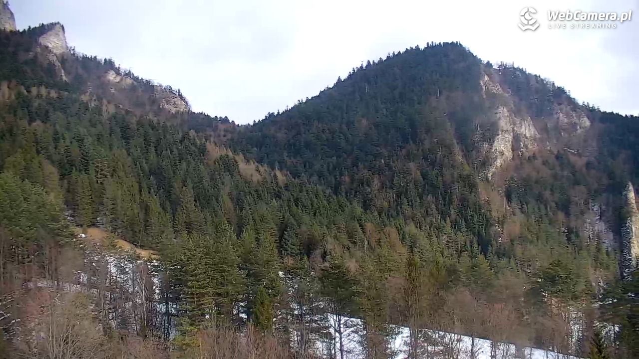 Schronisko PTTK Trzy Korony - 24 styczeń 2026, 12:49